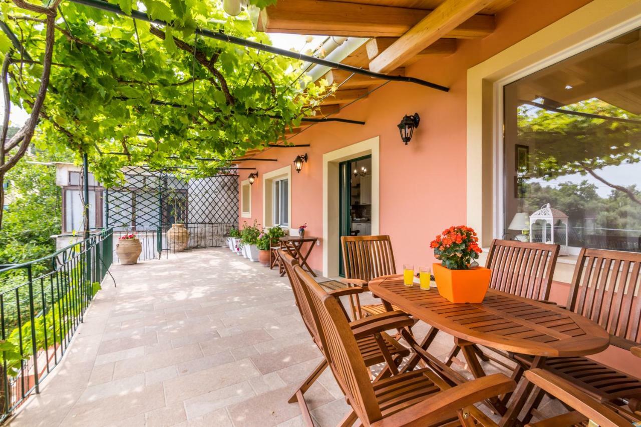 Milena'S Country House Pelekas Bagian luar foto