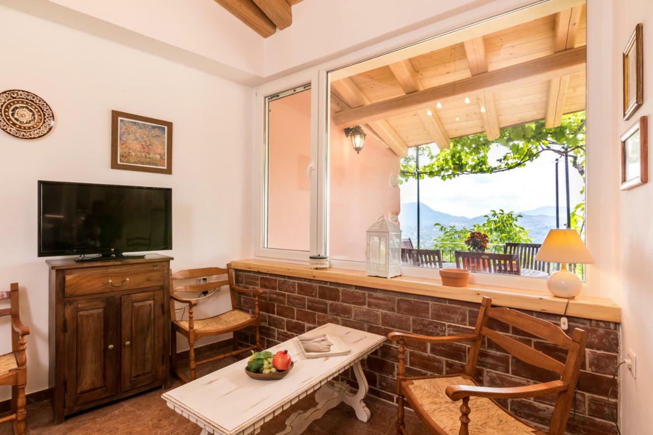Milena'S Country House Pelekas Bagian luar foto